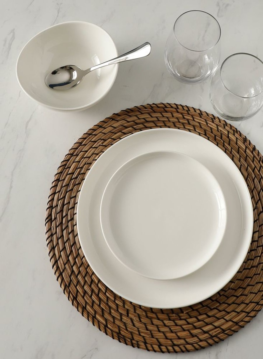 Shop Sweese | White Fluted Round Porcelain Plates